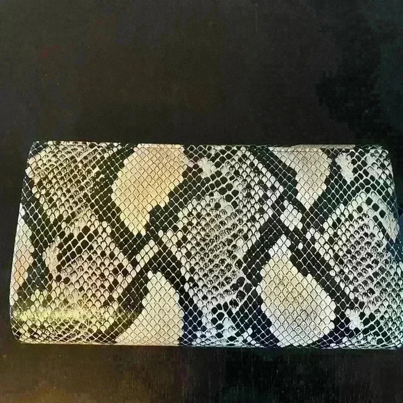 Snake skin clutch and cross bag New with tags - Picture 1 of 8
